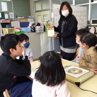 6年5組_学活_池田幸恵_お別れ会（クレープ作り）_2