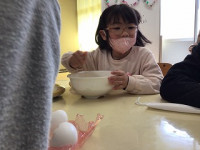 6年5組_学活_池田幸恵_お別れ会（クレープ作り）_4